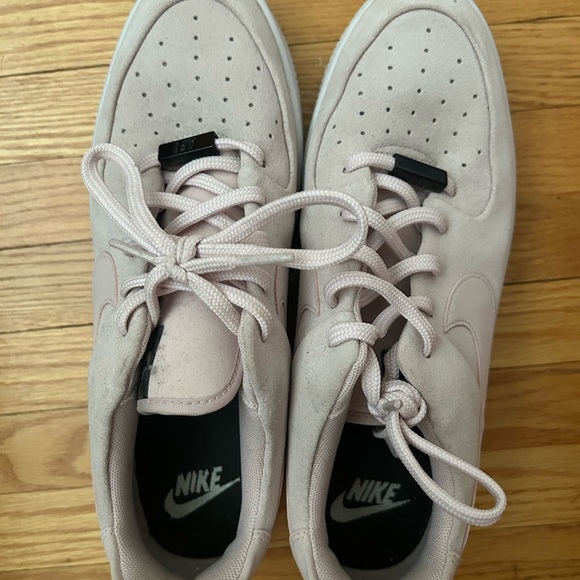 Nike Airforce in Light Pink - Picture 2 of 2